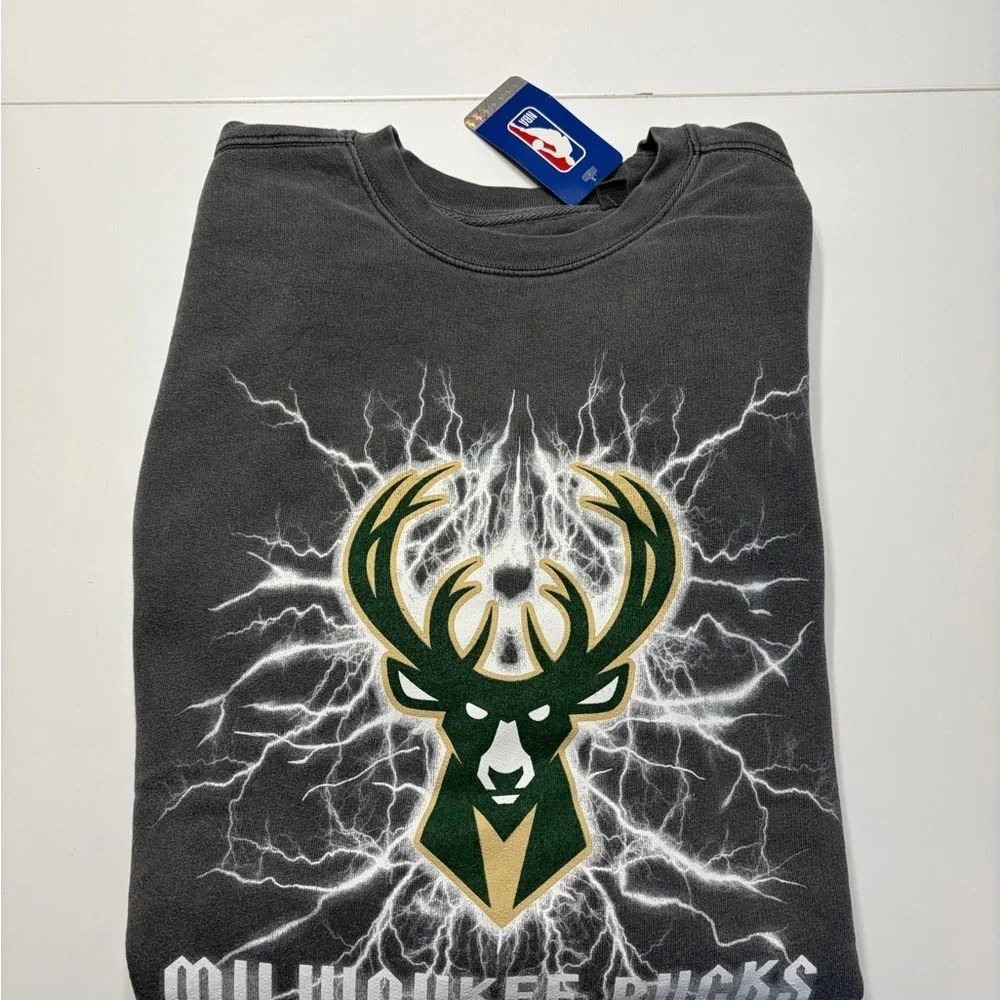 NBA Milwaukee Bucks Gray Long Sleeve T-Shirt